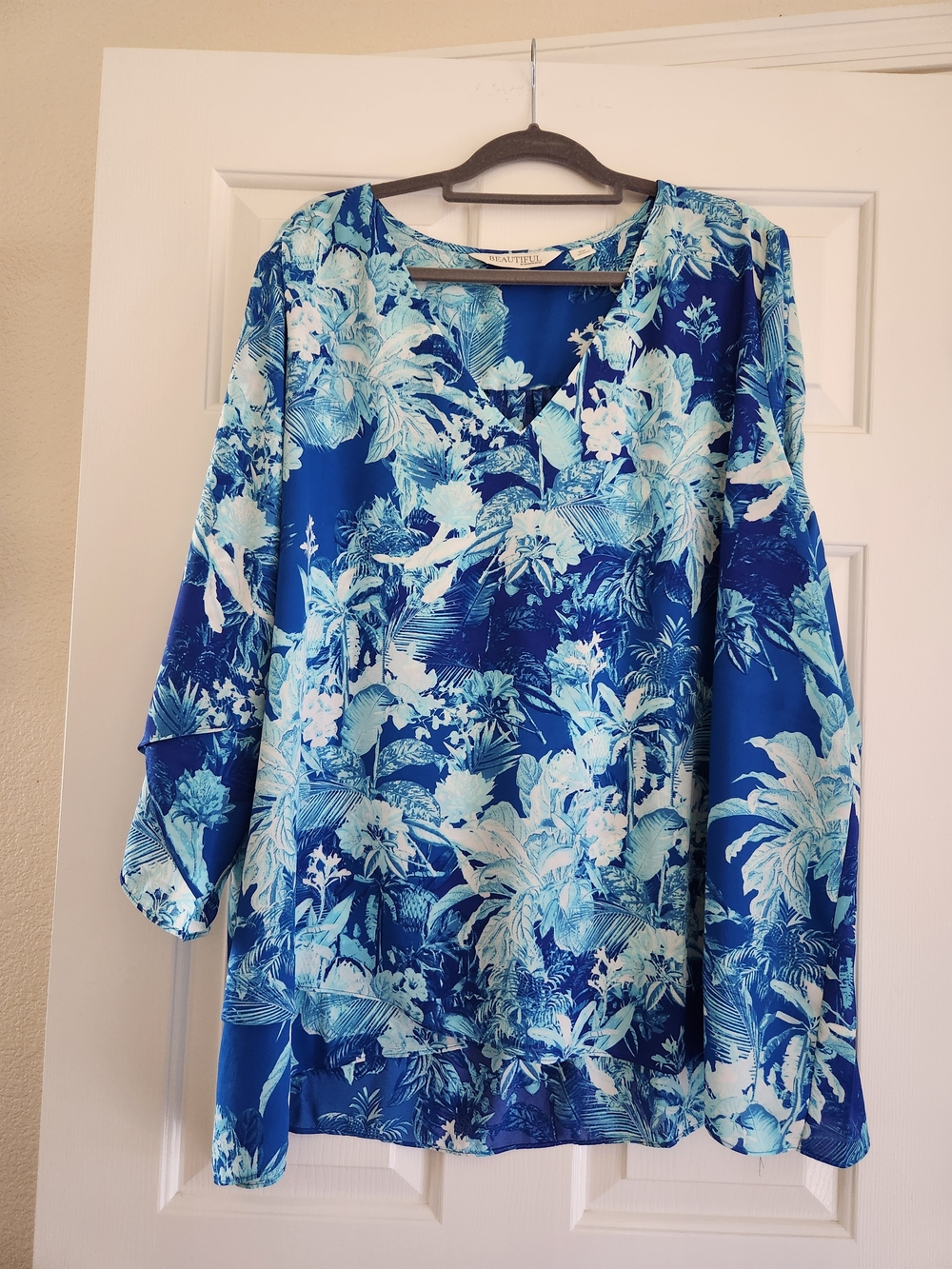 Blue Tropical Floral V-Neck Blouse - Beautiful By Lawrence Zarien 3X QVC